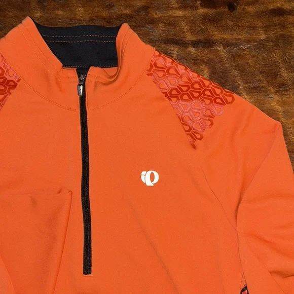 Pearl IZUMi matching tops - Picture 2 of 12